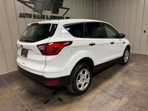 Used 2019 Ford Escape S image 8