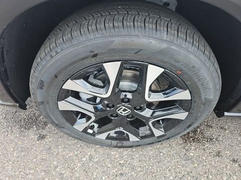 New 2026 Honda HR-V EX-L image 14