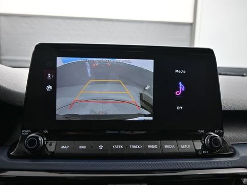 Used 2023 Kia Seltos S w/ Navigation Package image 18