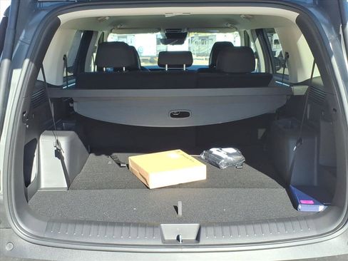 New 2026 Hyundai Santa Fe SE image 13