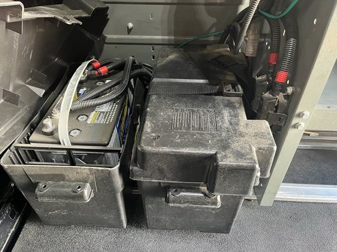 Used 2017 Ford Transit 150 130 Low Roof w/ Exterior Upgrade Package image 24