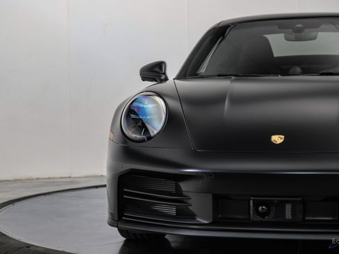 Used 2025 Porsche 911 Carrera S RWD image 28