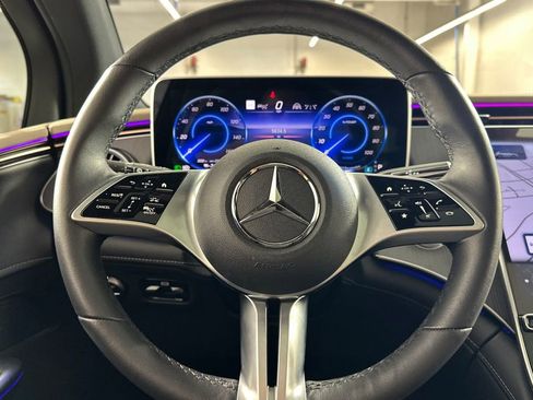 Certified 2026 Mercedes-Benz EQE 320+ SUV image 30