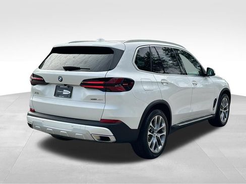 Used 2025 BMW X5 xDrive40i w/ Climate Comfort Package AWD/4WD image 8