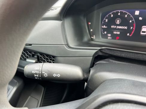 Used 2023 Honda Accord EX image 29