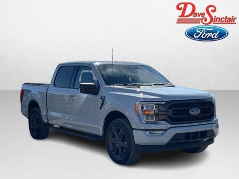 Used 2023 Ford F150 XLT w/ Equipment Group 302A High image 4