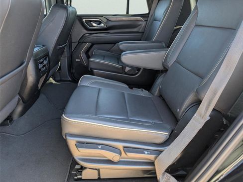 Used 2024 Chevrolet Tahoe Premier image 16