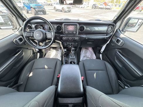 Used 2020 Jeep Wrangler Unlimited Sport image 20