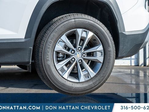 Used 2025 Chevrolet Equinox LT image 35