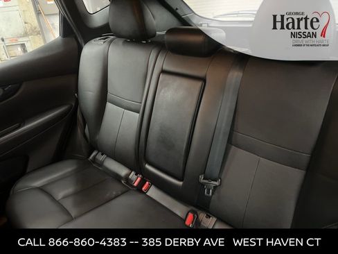 Used 2019 Nissan Rogue Sport SL image 30