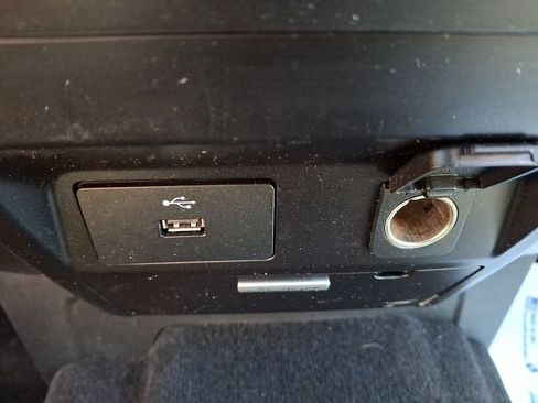 Used 2018 Ford F150 XLT AWD/4WD image 26