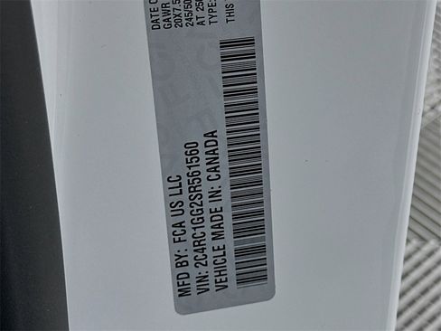 Used 2025 Chrysler Pacifica Limited image 33