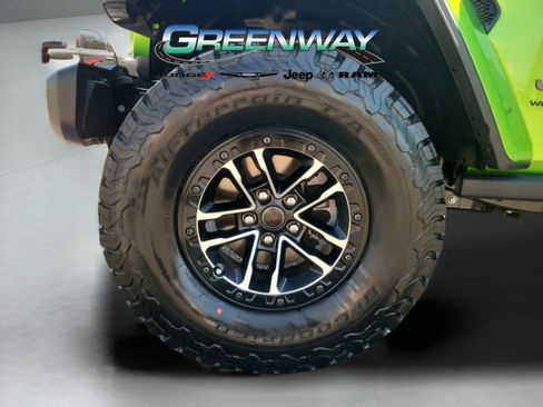 Used 2025 Jeep Wrangler Rubicon w/ XTREMEE 35" Tire Package image 33