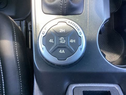 New 2025 Ford Bronco Outer Banks w/ Sasquatch Package AWD/4WD image 61