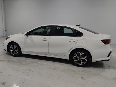 Used 2019 Kia Forte LXS image 3