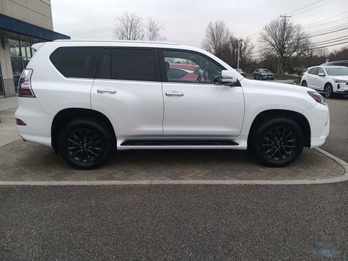 Used 2022 Lexus GX 460 Premium w/ Premium Package image 6
