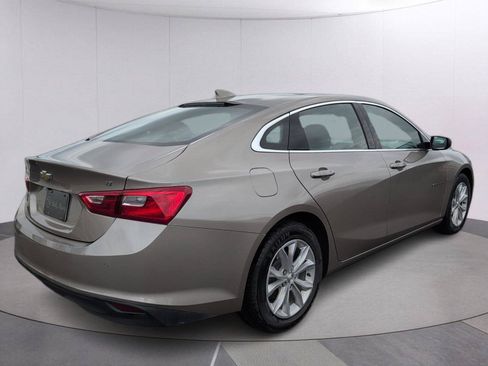 Used 2024 Chevrolet Malibu LT FWD image 7