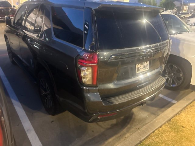 Used 2021 Chevrolet Tahoe Z71 w/ Luxury Package AWD/4WD image 4