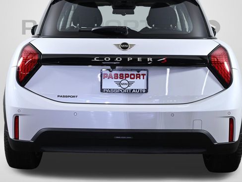 Used 2025 MINI Cooper S image 8