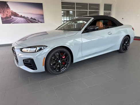 New 2027 BMW 440i xDrive Convertible w/ Premium Package AWD/4WD image 4