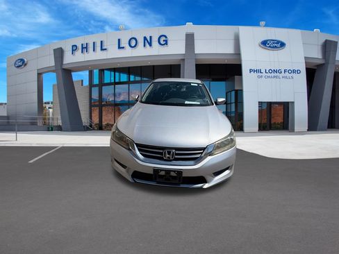 Used 2013 Honda Accord LX image 9