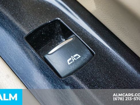 Used 2023 Cadillac Escalade Premium Luxury w/ Performance Package AWD/4WD image 61