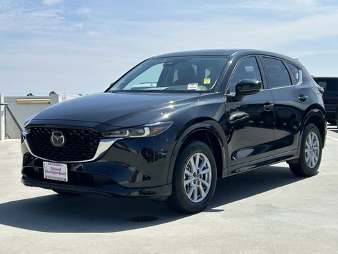 Used 2025 MAZDA CX-5 AWD 2.5 S w/ Preferred Package image 5