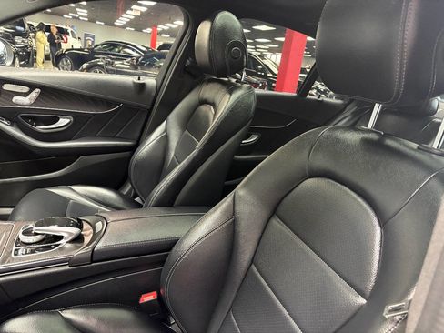 Used 2016 Mercedes-Benz C 300 Luxury image 17