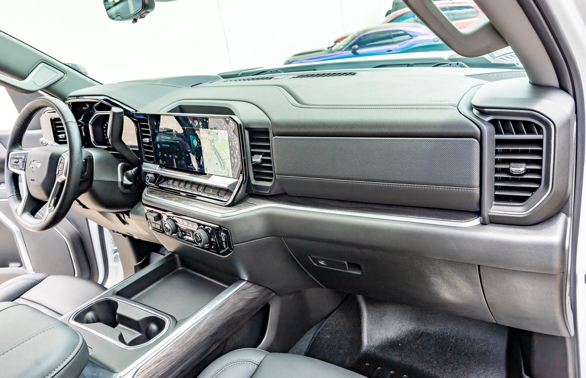 Used 2026 Chevrolet Silverado 2500 LTZ w/ Trail Boss Package AWD/4WD image 17