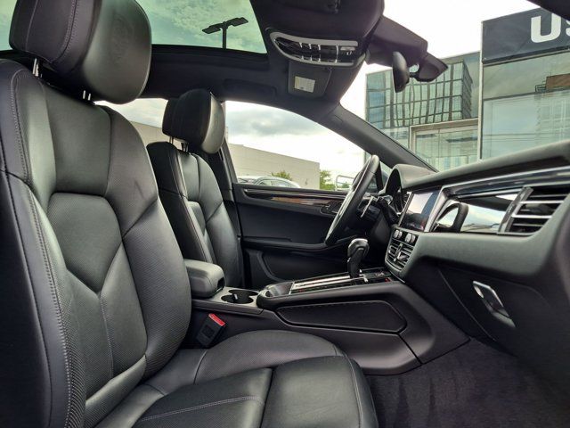Used 2023 Porsche Macan S AWD/4WD image 27