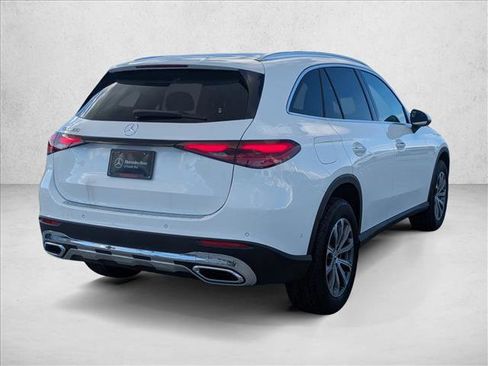 New 2026 Mercedes-Benz GLC 300 image 2