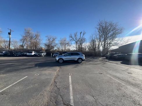 Used 2022 Ford Edge Titanium w/ Equipment Group 301A image 12