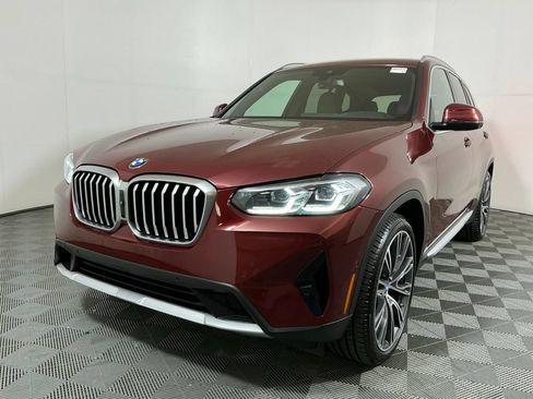 Used 2023 BMW X3 xDrive30i w/ Premium Package AWD/4WD image 2