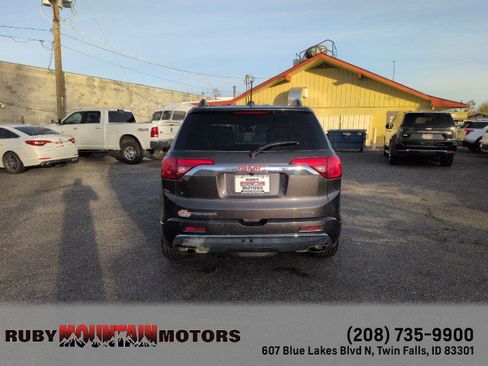 Used 2017 GMC Acadia Denali image 6