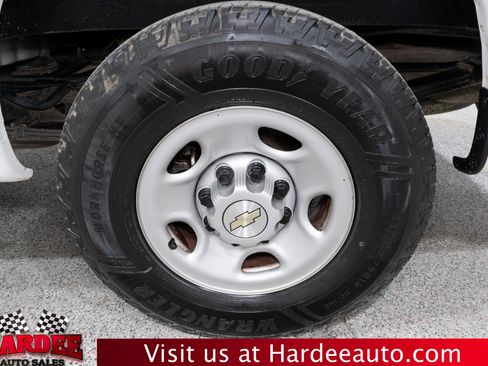 Used 2020 Chevrolet Express 2500 w/ Driver Convenience Package RWD image 10