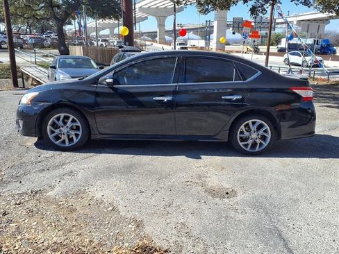 Used 2015 Nissan Sentra SR FWD image 4
