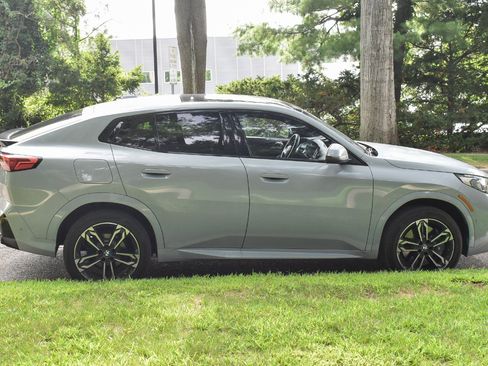 Used 2026 BMW X2 xDrive28i AWD/4WD image 8
