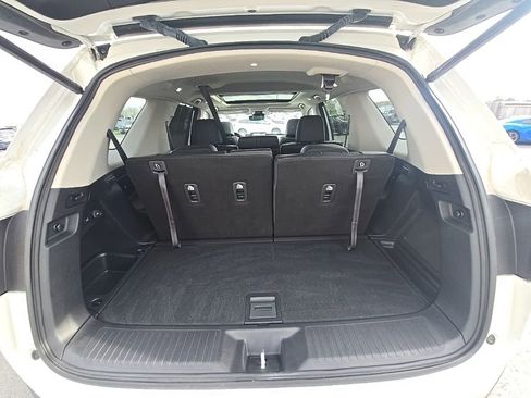 Certified 2023 Honda Pilot Elite image 30