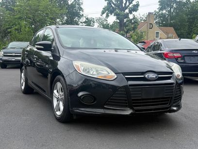 Used 2013 Ford Focus SE w/ SE Winter Pkg