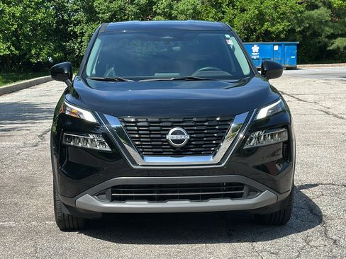 Used 2023 Nissan Rogue SV AWD/4WD image 3