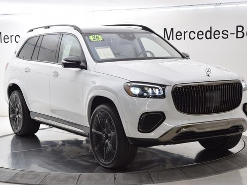 Used 2026 Mercedes-Benz Maybach GLS 600 4MATIC image 8