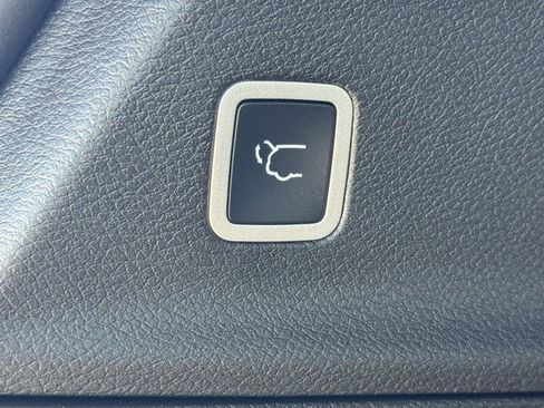 New 2026 Chrysler Pacifica Select image 39