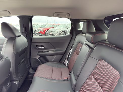 New 2026 Nissan Kicks SR w/ Cold Weather Package image 32