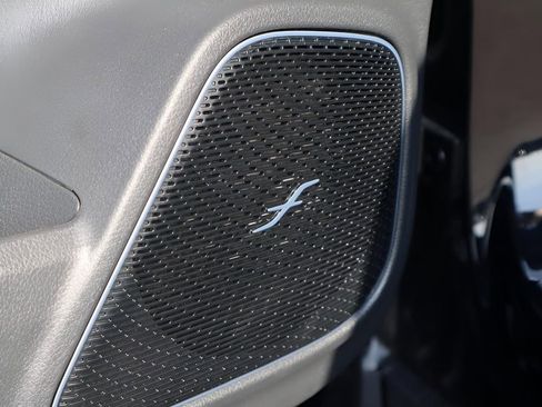 New 2026 Mercedes-Benz GLB 250 4MATIC image 28