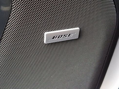 Used 2025 GMC Yukon XL Elevation image 30