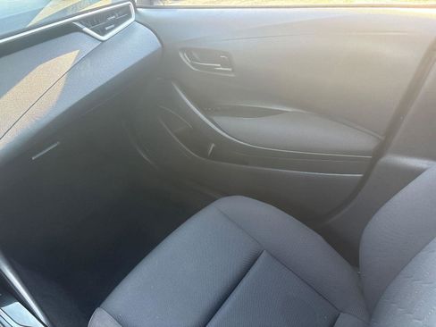 Used 2023 Toyota Corolla LE FWD image 15
