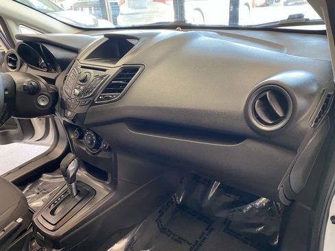 Used 2015 Ford Fiesta S image 13