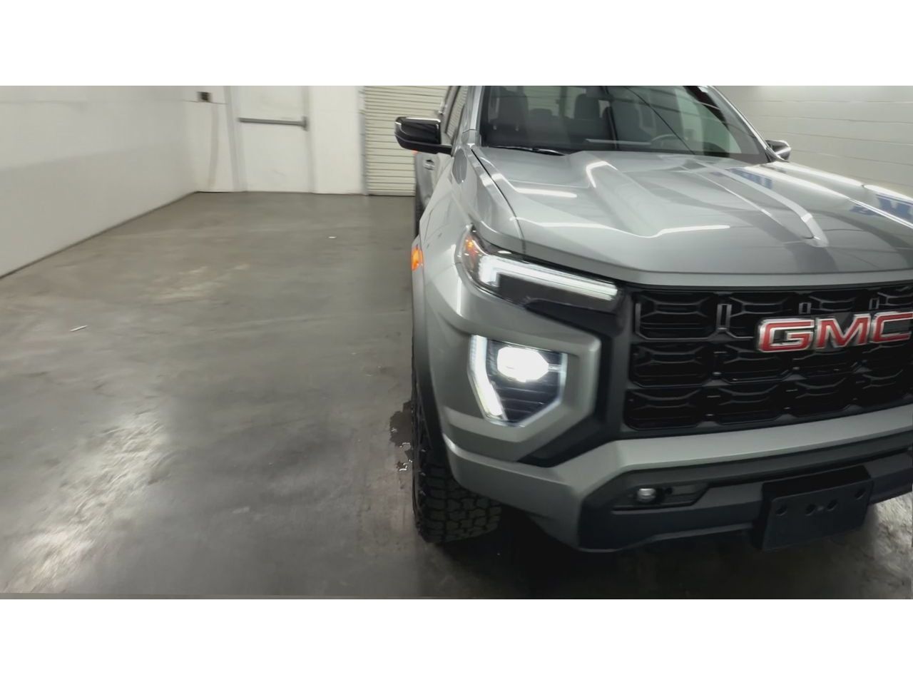 Certified 2024 GMC Canyon Elevation w/ Convenience Package RWD image 3
