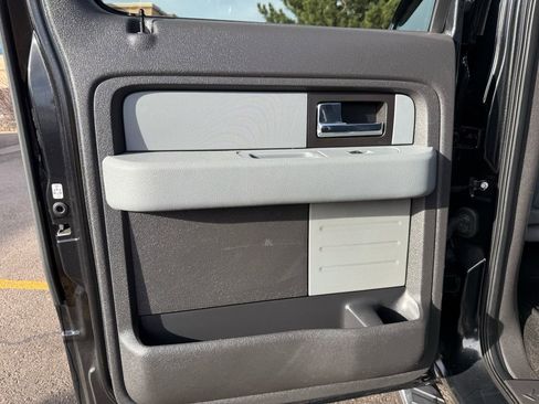 Used 2014 Ford F150 XLT w/ Equipment Group 302A Luxury image 16