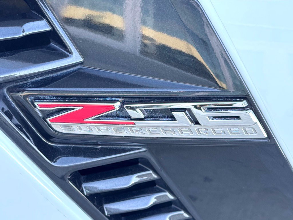 Used 2017 Chevrolet Corvette Z06 RWD image 10